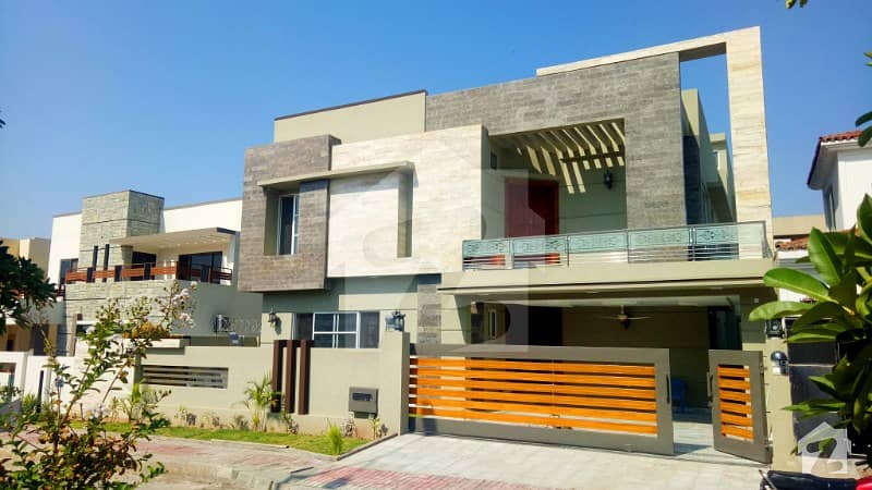 1 Kanal Awesome House For Sale In Bahria Town Phase 3