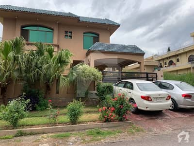 House For Sale In Sector G-10/2 Islamabad 1 Kanal House For Sale In Sector G-10/2 Islamabad 1 Kanal
