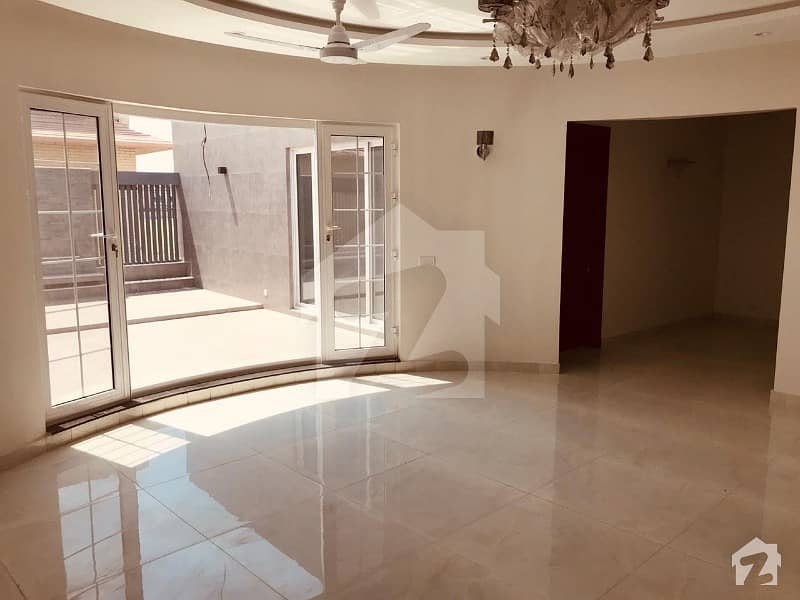 Prime Location 48 Marla Beautiful Upper Portion Available For Rent In Dha Phase 3