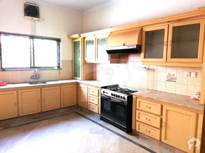 1 Kanal Luxury 4 Beds Upper Portion 1 Kanal Luxury 4 Beds Upper Portion