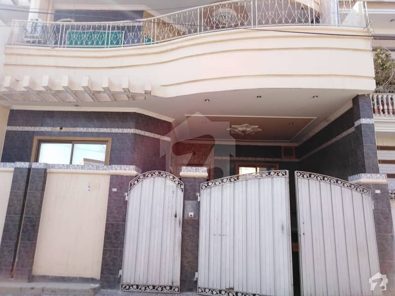 چیمہ ٹاؤن بہاولپور میں 4 کمروں کا 6 مرلہ مکان 1 کروڑ میں برائے فروخت۔