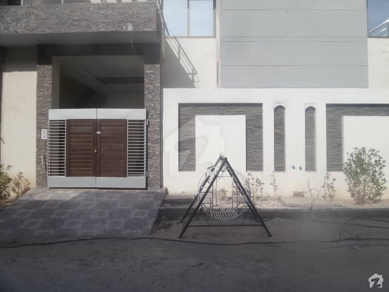 House Is Available For Sale TNT Colony Satiana Road