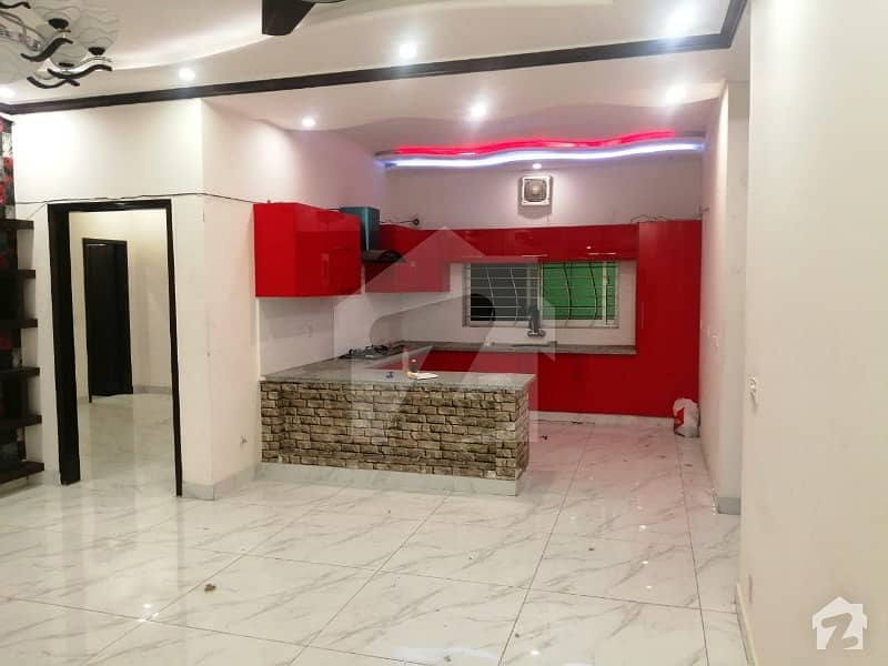 Hot Location 10 Marla Brand New Upper Portion Available For Rent In Wapda Town