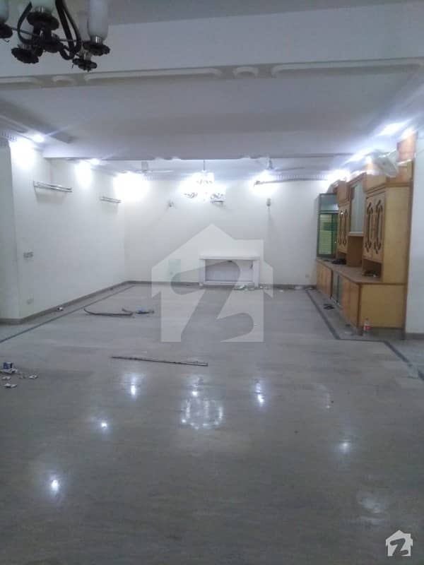1 Kanal Outclass Lower Portion In Johar Town Block F2 At Outstanding Location