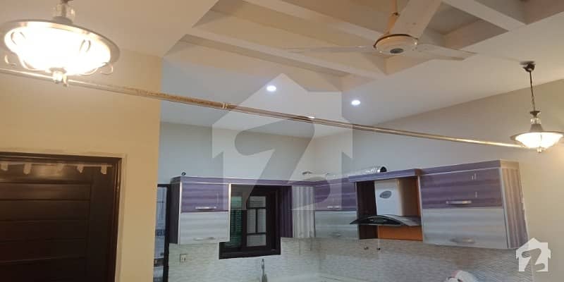 ڈی ایچ اے فیز 7 ایکسٹینشن ڈی ایچ اے ڈیفینس کراچی میں 3 کمروں کا 4 مرلہ مکان 95 ہزار میں کرایہ پر دستیاب ہے۔