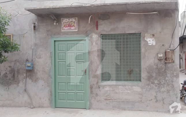 ملک پور فیصل آباد میں 2 مرلہ مکان 40 لاکھ میں برائے فروخت۔