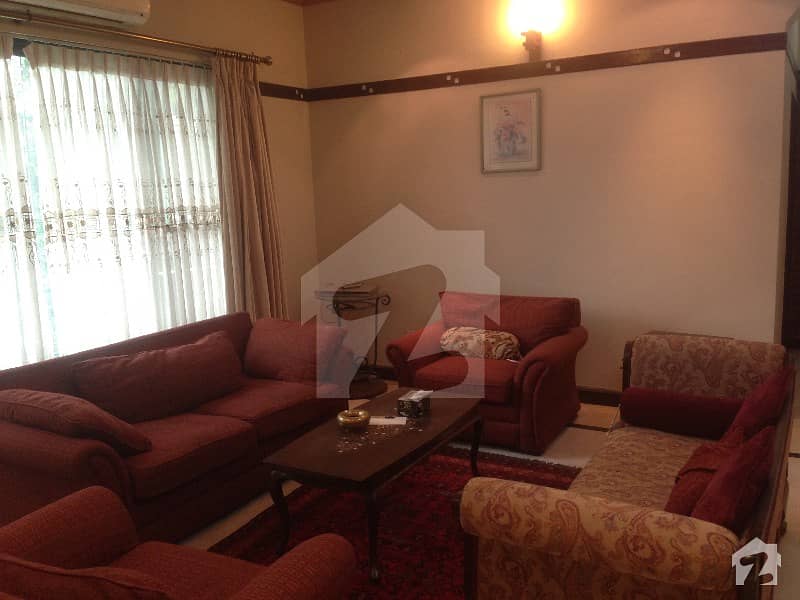 F-7 New Luxurious Furnished Upper Portion For Rent Separate Gate