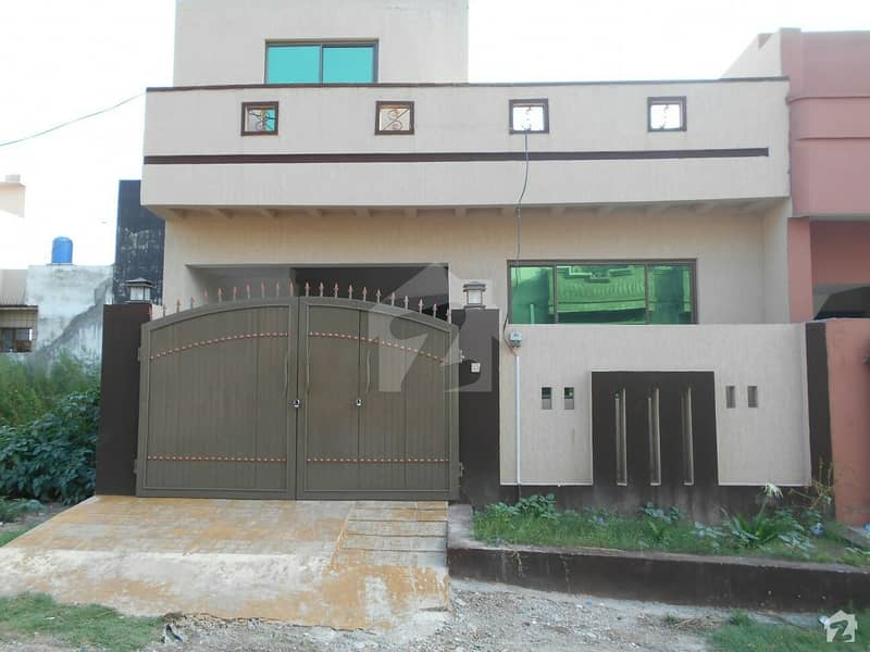 Single Storey House Available For Rent Single Storey House Available For Rent