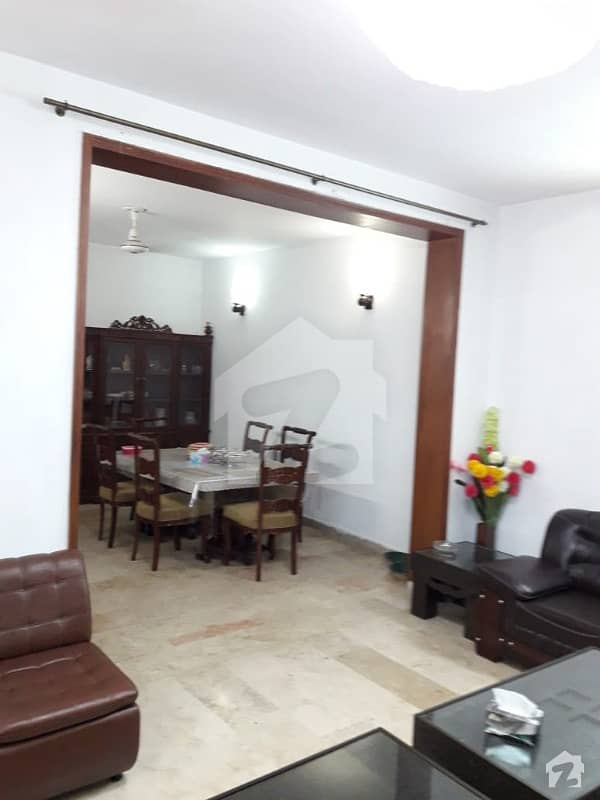 Near McDonald 10 Marla Ideal Bungalow For Sale In DHA Phase 3