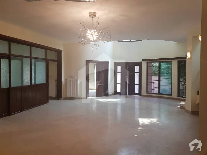 1200 Sq Yd House Is Available For Rent In F6 Islamabad