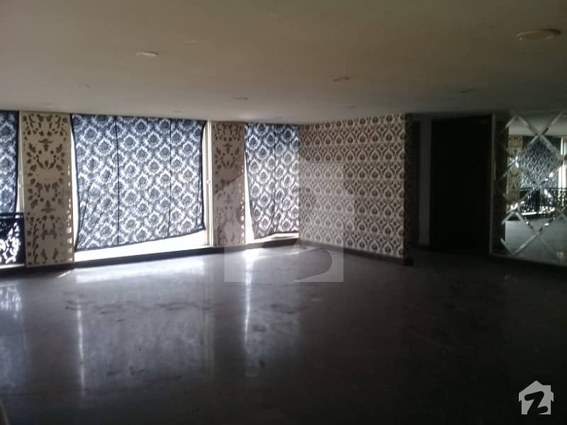 Estate Offer 8 Marla Whole Full Building For Rent