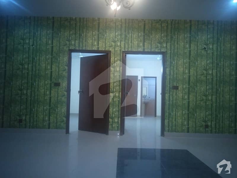 Apartment Available For Rent In Nishat Commercial
