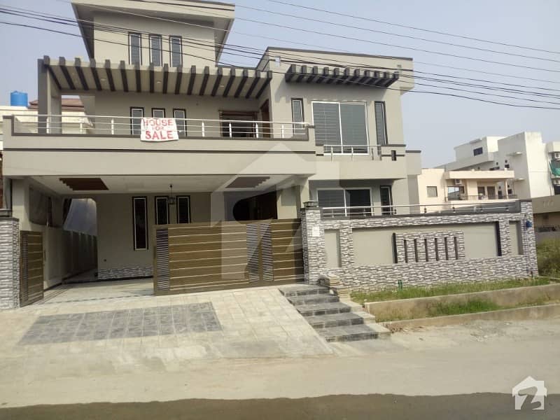 Brand new 1 Kanal Double Storey luxury lush house for sale in Soan garden Islamabad