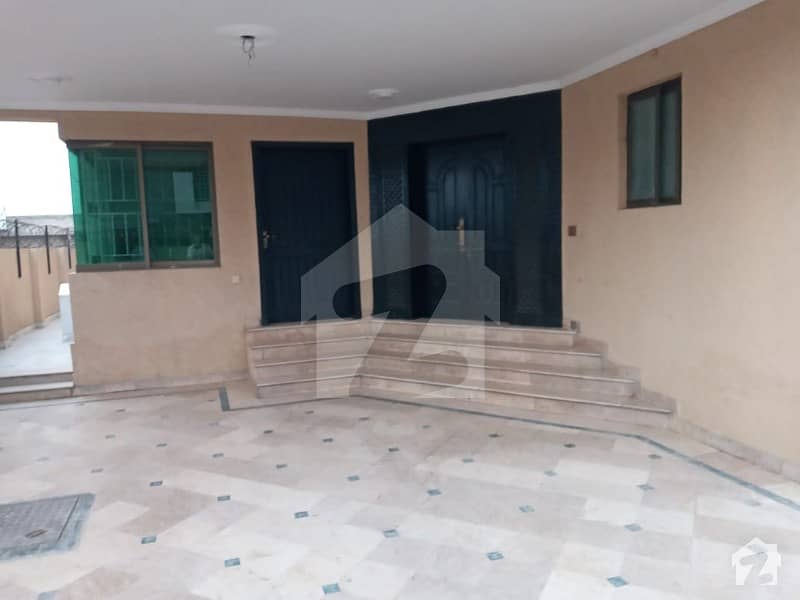 01 Kanal Double Unit House Is Available For Rent In Bahria Town