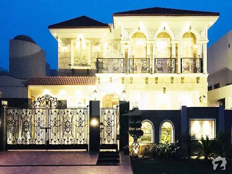 MALAYSIAN STYLE SUPREME 21 Marla 5 Beds Cottage Available For Sale In Bahria Town