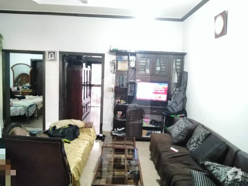 5 Marla Single Storey House For Sale At Plot Rate With 2 Beds 4 Baths Near Hockey Stadium Johar Town