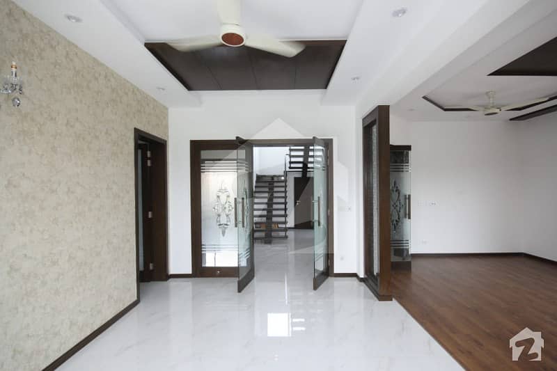 1 Kanal Full House Brand New With Ac For Rent In Phase 6