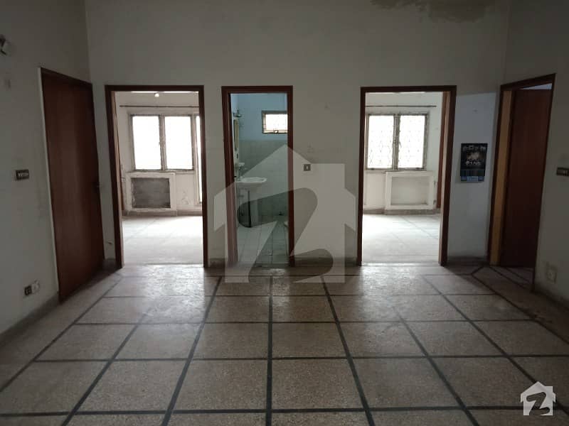 4 Marla 1st Floor Office Available For Rent In DHA Defence