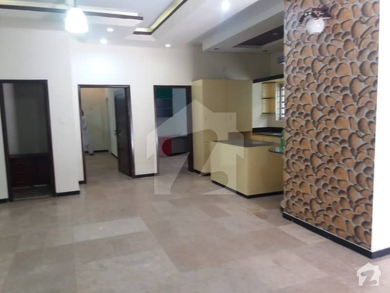 10 Marla House For Rent In Bahria Town Phase 3