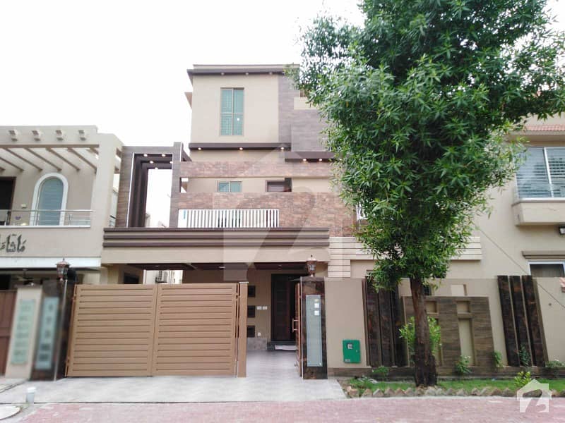 10 Marla Extra Luxury Brand New House With Very Low Price For Sale