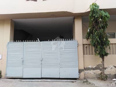 7.5 Marla Well Maintained House Is Available For Sale 7.5 Marla Well Maintained House Is Available For Sale