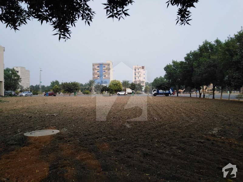 5 Marla Commercial Corner Plot For Sale In Bahria Town Sector E Lahore