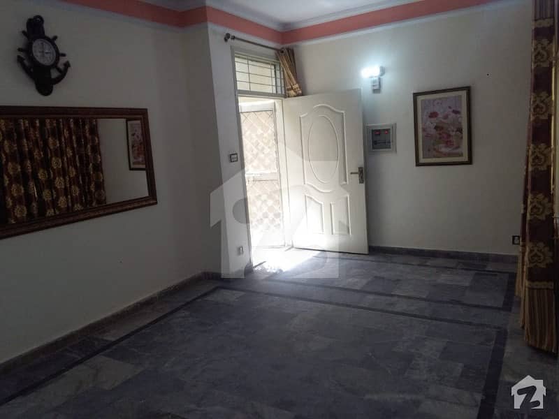 Flat Is Available For Sale On Ghazi Road