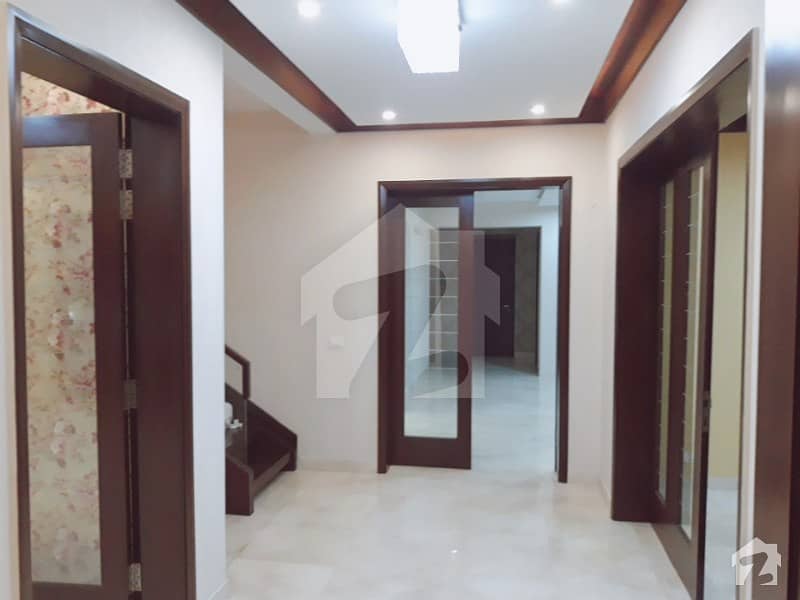 ڈی ایچ اے فیز 6 ڈیفنس (ڈی ایچ اے) لاہور میں 5 کمروں کا 1 کنال مکان 4.5 کروڑ میں برائے فروخت۔