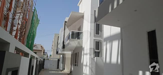 250 Square Yard Brand New Town House Is Available For Rent 250 Square Yard Brand New Town House Is Available For Rent