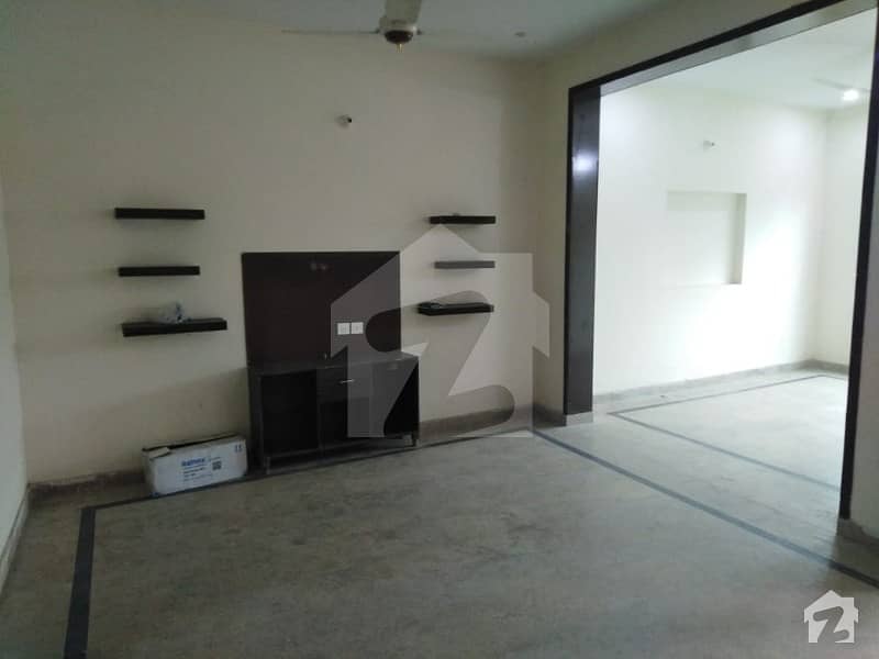 HOT OFFER 6 Marla ALMOST NEW UPPER Portion FOR OFFICE USE in JOHAR TOWN BLOCK J2 NEAR MACDONALD AND EXPO CENTER