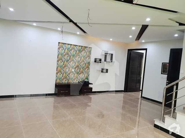 10 Marla 3bed Beautiful Double Story House In Wapda Town