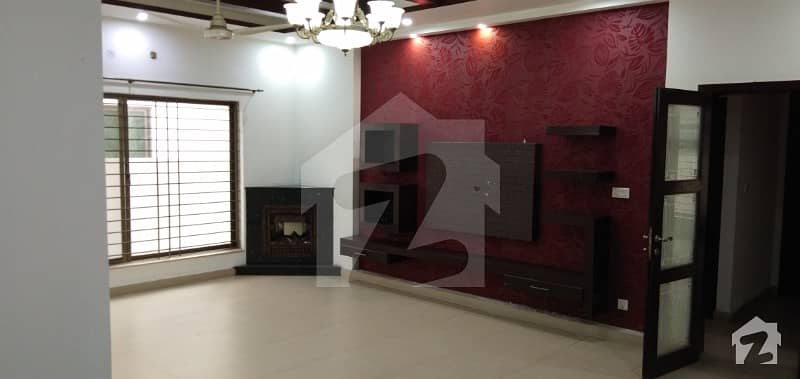 1 Kanal Bungalow For Rent In Phase 1 DHA Lahore