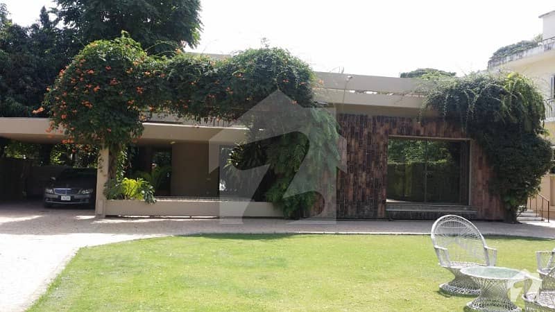 65 Marla House In Sector G 6 Islamabad For Sale On Main Atta Turk Road