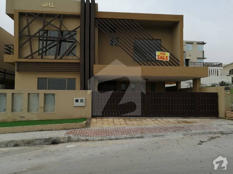Prime Location 6 Beds Double Storey House For Sale In Bahria Town