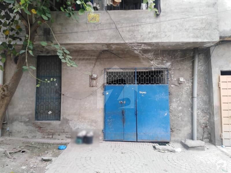 ٹاؤن شپ ۔ سیکٹر بی2 ٹاؤن شپ لاہور میں 4 کمروں کا 5 مرلہ مکان 90 لاکھ میں برائے فروخت۔