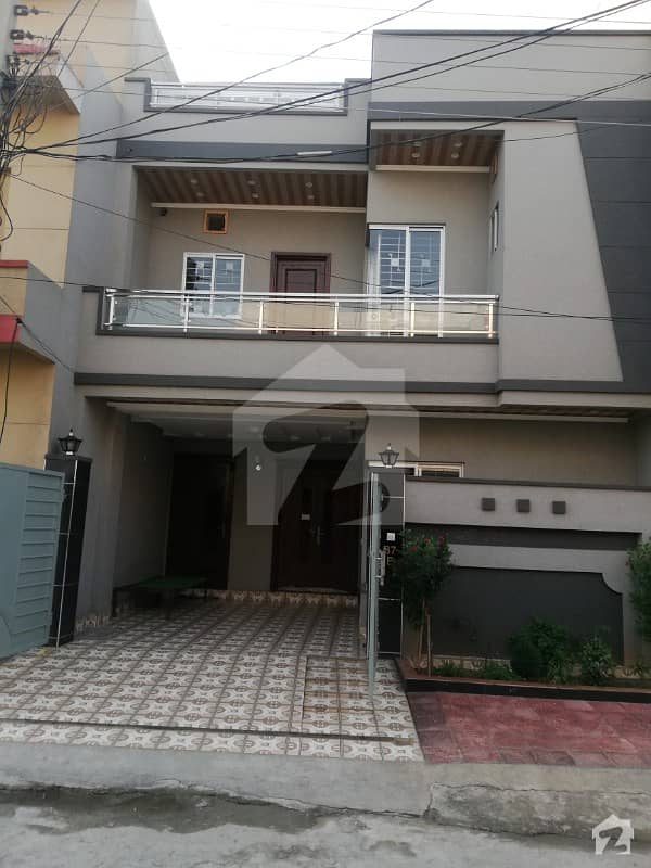 5 Marla House For Sale Block E Good Location