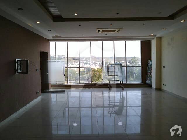 Linear Commercial 5 Marla Beautiful Completely Building Ideal Location Near London Bakers Bahria Town Phase 8