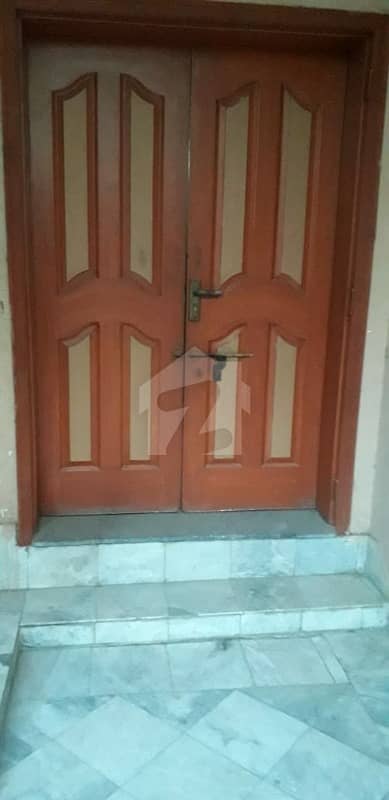 5 Marla lower portion for Rent in johar town