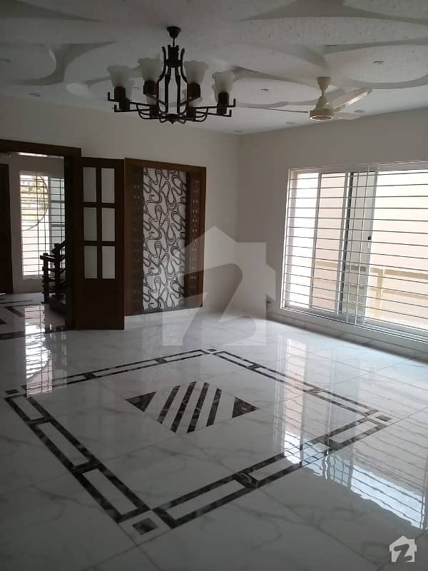 Warda Hamna 2 Bed Flat For Rent