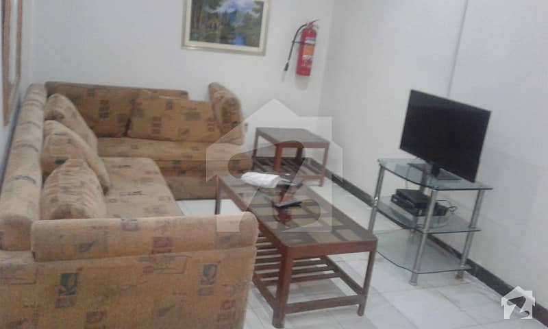 Hot Location 1 Kanal Annexe 1 Bed TVL Kitchen In Lower Portion Available For Rent