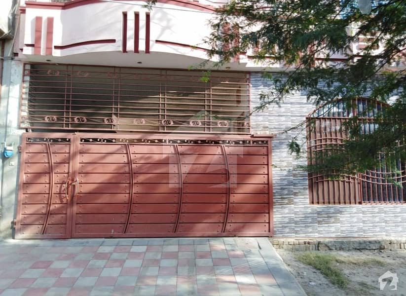 رحمت کالونی بہاولپور میں 4 کمروں کا 6 مرلہ مکان 75 لاکھ میں برائے فروخت۔