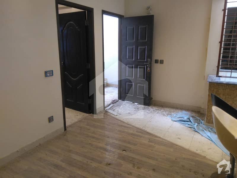 500 Sq. Ft Studio Apartment For Rent In Phase 6 Muslim Commercial