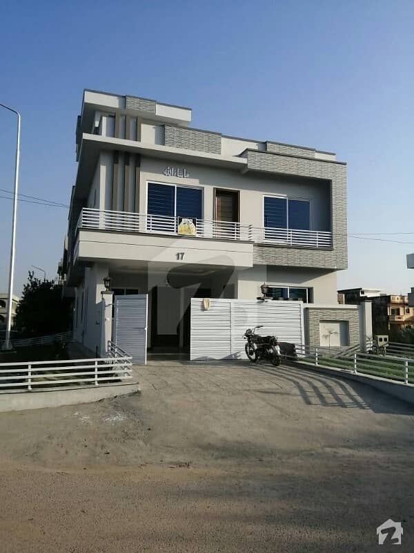 Street Corner 30x60 house For Sale in G-13