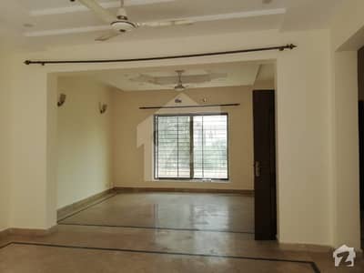 15 MARLA FULL HOUSE IN DHA PHASE 2 BLOCK V 15 MARLA FULL HOUSE IN DHA PHASE 2 BLOCK V