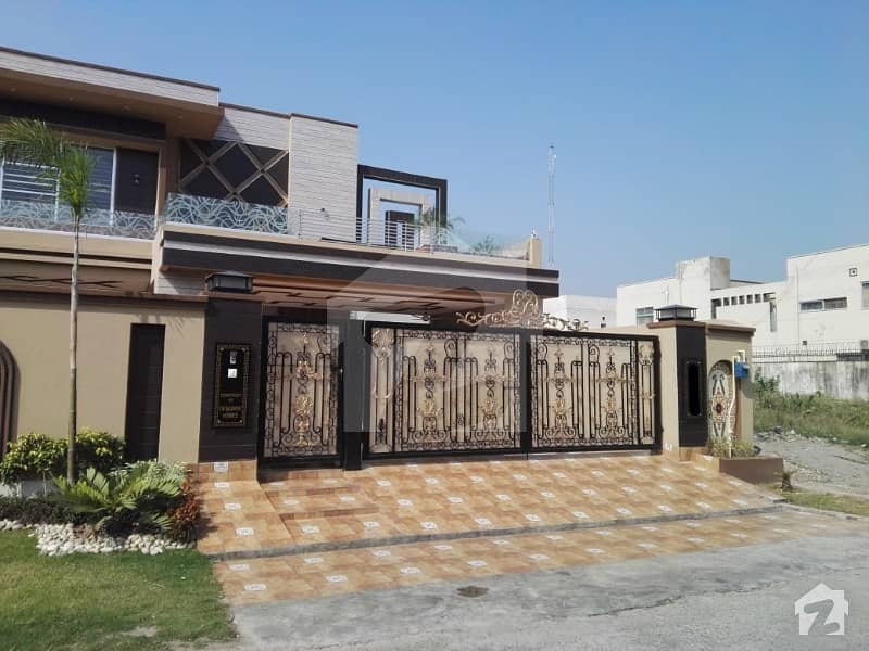 2 Kanal Residential House Is Available For Sale At Wapda Town Phase1 Block H1 At Prime Location