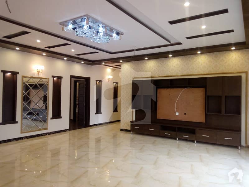 14 Marla Brand New House For Sale In Valencia Town Near Wapda Town