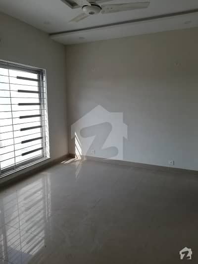 10 UPPER PORTION FOR RENT CANAL GARDEN NEAR BAHRIA TOWN LAHORE With Gas ALL FACILITIES AWIALABLE 10 UPPER PORTION FOR RENT CANAL GARDEN NEAR BAHRIA TOWN LAHORE With Gas ALL FACILITIES AWIALABLE