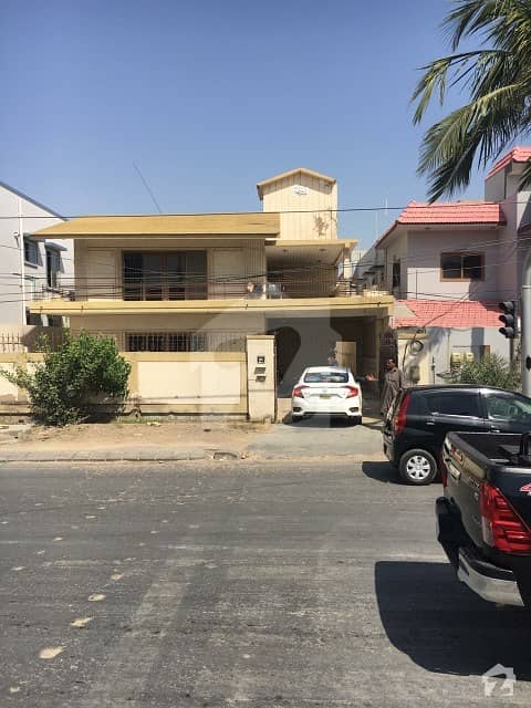 500 Yards Bungalow For Sale In DHA Phase 7