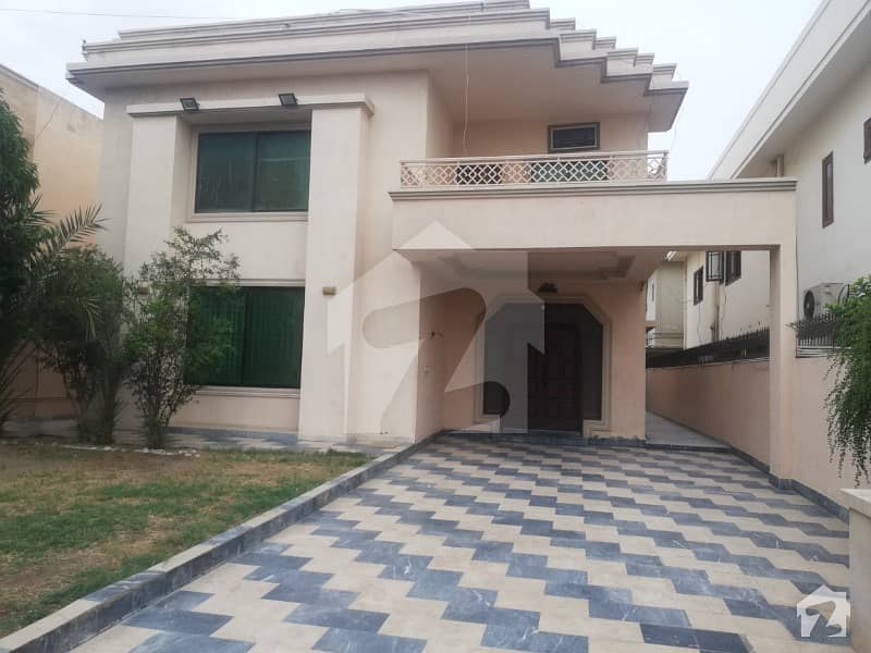 Chance Deal 500 Sq Yard Well Maintained West Open Bungalow In Prime Location Of Dha Phase 7 Karachi