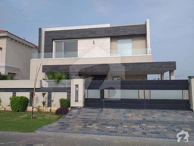 1 Kanal Stylish Designer Bungalow for Sale in DHA